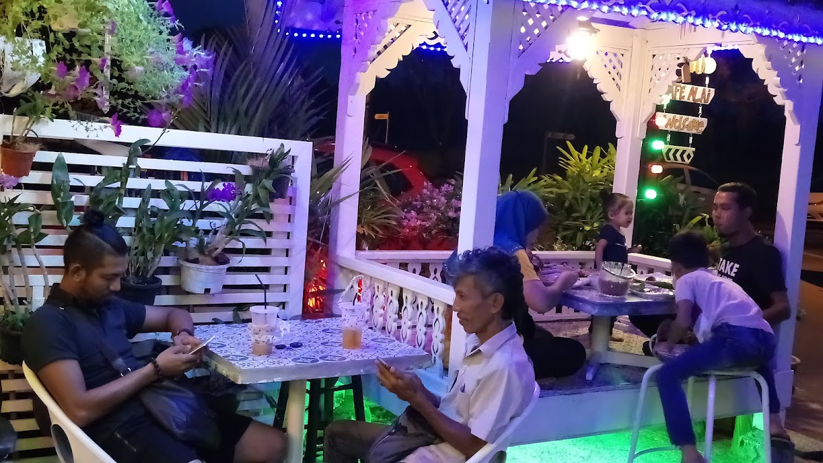 Sumo Cafe Alai Melaka